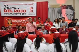 Duarte Frutos dice a jóvenes que se debe vencer al crimen para tener empleos  - Política - ABC Color