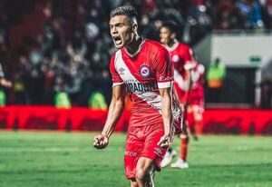 Doblete de Fausto Vera, que está en la mira de la Albirroja - Fútbol - ABC Color