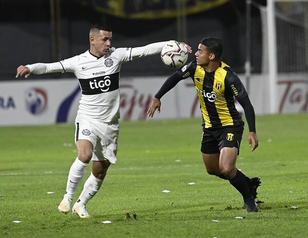 Olimpia 2-Guaraní 0: El primer paso para curar las heridas - Fútbol - ABC Color