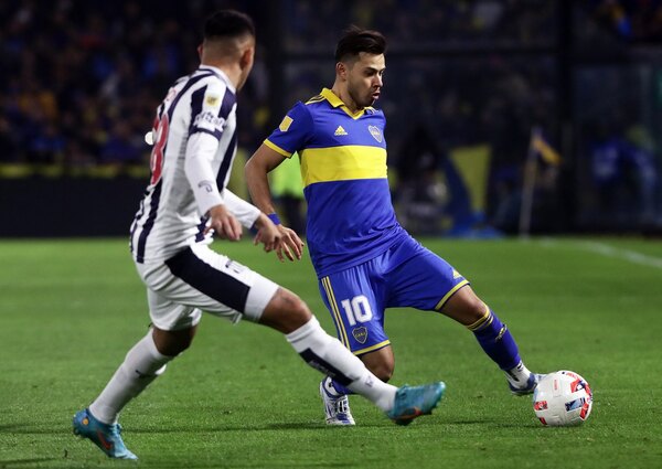 Con Óscar Romero en cancha, Boca volvió al triunfo ante Talleres
