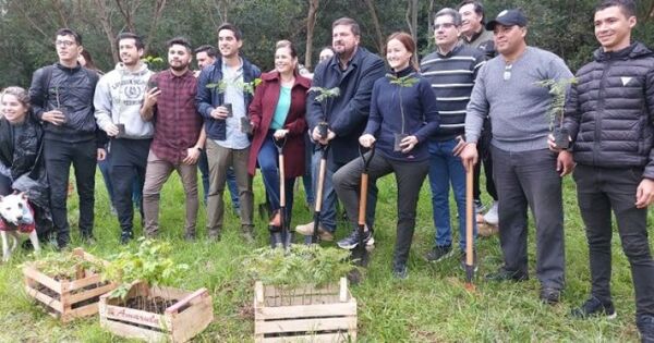 Senador espera promulgación de Ley que declara área silvestre protegida el Parque Guasú