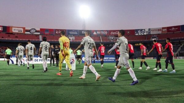 Cerro Porteño recibe al 12 con la idea de arrancar ganando