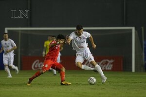 Versus / General Caballero y Nacional en busca de la primera alegría - Paraguaype.com