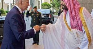 La Nación / Reunión de Biden con príncipe saudita empaña su imagen de férreo defensor de los DDHH