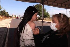 Crónica / Salud insta a vacunarse en invierno contra la influenza y el covid