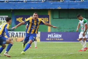 Sportivo Luqueño remontó y continúa a 3 puntos de San Lorenzo - Fútbol de Intermedia - ABC Color