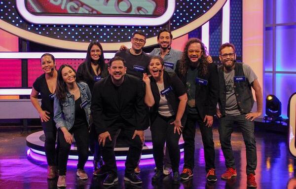 “100 paraguayos dicen”: 'Hakuna matata' y 'Los teatreros' se enfrentaron el viernes