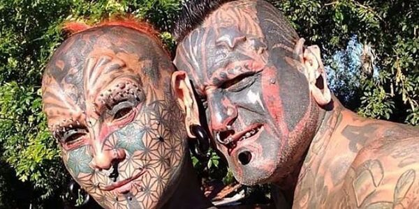 Tienen cientos de tatuajes y alcanzaron el récord Guinness
