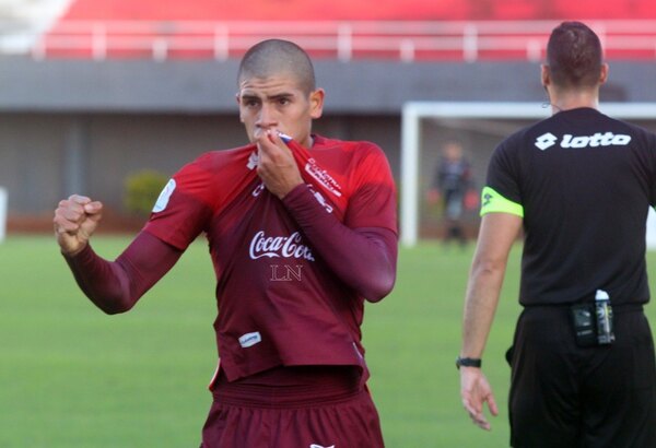 ¡Pasó de todo! Nacional derrotó a General Caballero en un partido con dramático final