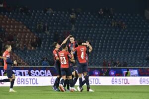 Cerro Porteño vs. 12 de Octubre: remontada a lo “Ciclón” para un buen comienzo   - Fútbol - ABC Color