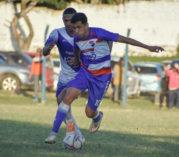 El “1°” suma de a tres en la Primera C - Fútbol - ABC Color