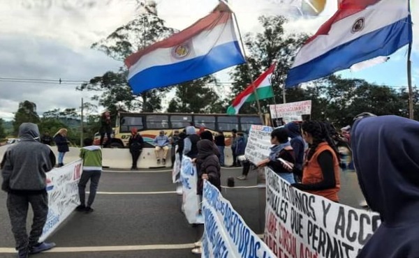 Intendente pide pronta respuesta al MOPC ante falta de retorno en la Ruta PY02 | 1000 Noticias
