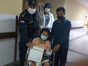 Le negaron la asistencia en un centro de salud y dio a luz en una patrullera · Radio Monumental 1080 AM
