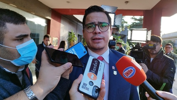 Municipalidad denuncia a ESSAP ante la Fiscalía por daños a pavimentaciones