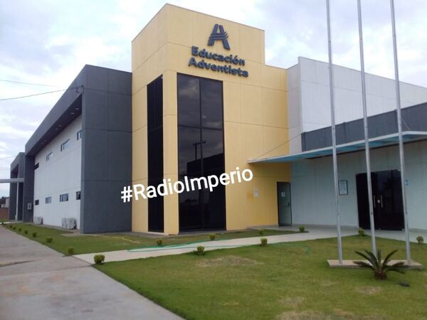 Roban G. 8 millones de la escuela privada Adventista - Radio Imperio