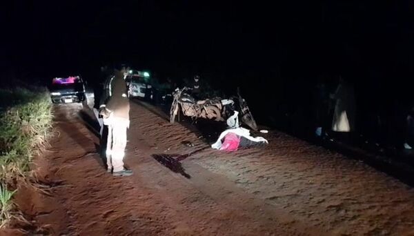 Choque entre motos deja un muerto y un herido en Hernandarias - ABC en el Este - ABC Color