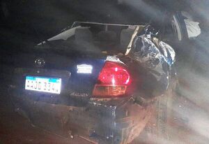 Conductor abandona su vehículo tras violento accidente - ABC en el Este - ABC Color