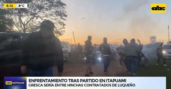 Hinchas “contratados” de Luqueño generan batalla campal