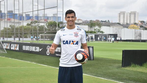 Fabián Balbuena, de vuelta en Corinthians
