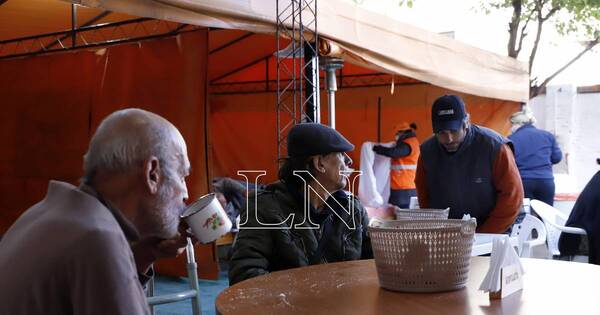 La Nación / Albergue de la SEN alojó a 56 personas en situación de calle durante el fin de semana