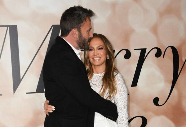 Jennifer López y Ben Affleck se casan en una pequeña ceremonia familiar - Gente - ABC Color