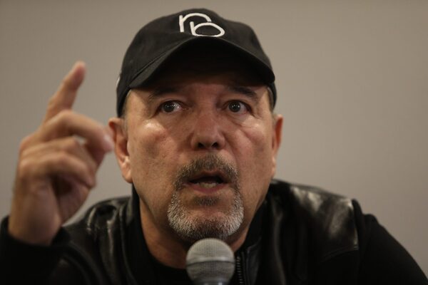 Blades critica que las protestas no atacan al sistema corrupto que hunde a Panamá - MarketData