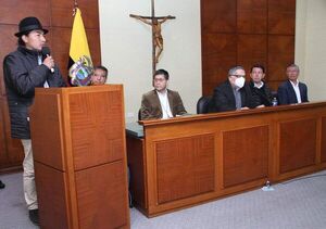 Gobierno de Ecuador e indígenas avanzan en proceso de diálogo tras protestas - Mundo - ABC Color