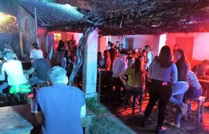Liberales celebran el tradicional encuentro “Noche Azul” en Carapeguá - Nacionales - ABC Color