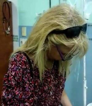 Crónica / Médica negacionista he’i que no tiene consultorio y retornará a su país antes que la echen