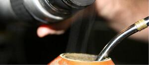 Diario HOY | El mate muy caliente puede dañar el sistema digestivo, advierten