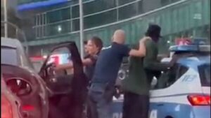 Tachan de racista detención a punta de pistola de Bakayoko