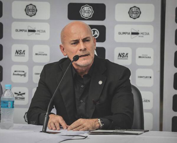 Crónica / “Se habló de inconducta, nada que ver, hay cámaras en todos lados”
