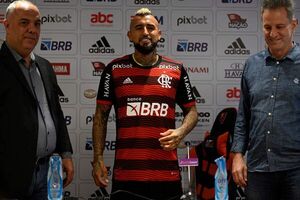 Arturo Vidal: “Siempre soñé jugar en el Flamengo y vengo a ganar títulos” - Fútbol Internacional - ABC Color