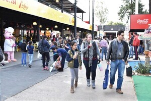 En la primera semana ya visitaron la Expo unas 330.000 personas, récord sustentado en los importantes atractivos – La Mira Digital