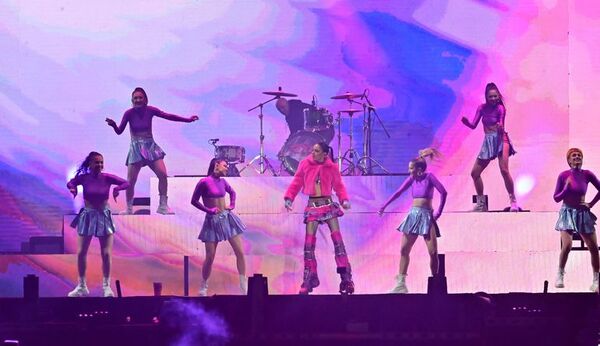 Concierto de Tini: fan denuncia cómo la estafaron y robaron “su sueño” - Nacionales - ABC Color