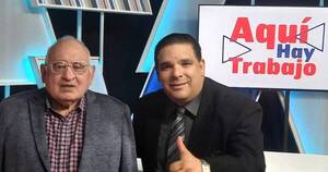 La Nación / “Nunca es tarde para aprender”, dice don Chacho, de 72 años, quien se forma para ingeniero comercial