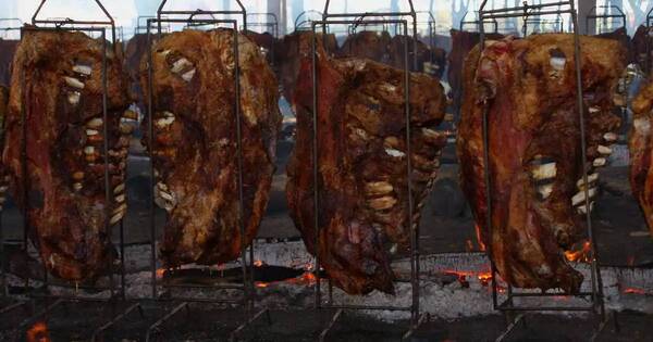 La Nación / Con gran expectativa Naranjal prepara su Fiesta de la Costilla para el domingo