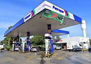 Combustible: “Aunque tenga contrato con terceros, Petropar es pública”, resalta analista - Economía - ABC Color