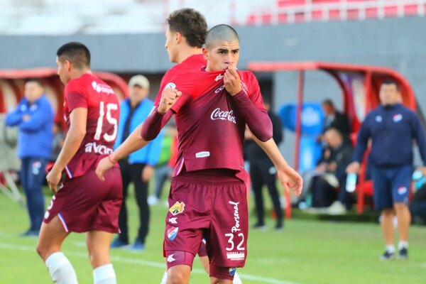 "Cuando metí, solo me vino a la mente dedicarle el gol a mamá" - Paraguaype.com
