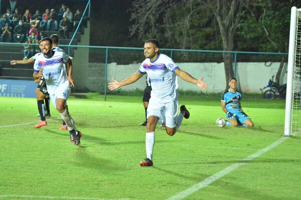 Diario HOY | Independiente gana en Santaní y se mantiene al acecho en la Intermedia