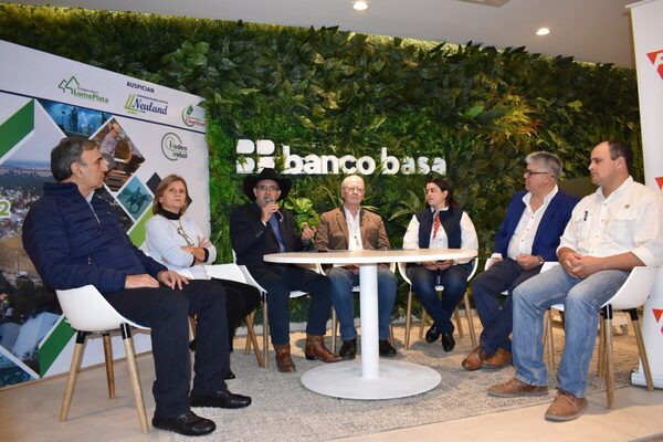 Banco Basa realizó el lanzamiento oficial de la Expo Rodeo Trébol 2022