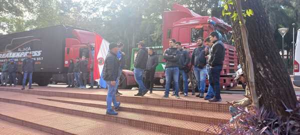 Transportadores de encomiendas piden mayor seguridad - La Clave