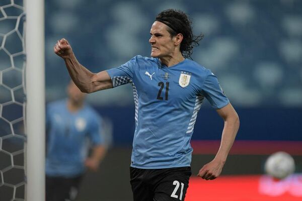 Edinson Cavani está muy cerca del Villarreal de España - Fútbol Internacional - ABC Color