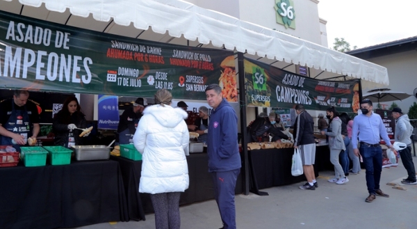 La cuarta edición de Asado de Campeones se realizó en San Bernardino