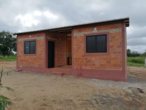 Obras de construcción de viviendas registran importantes avances en Caaguazú