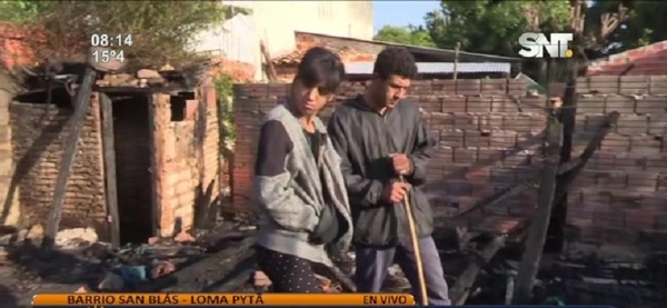 Loma Pytã: Reciclador lo perdió todo en incendio - SNT
