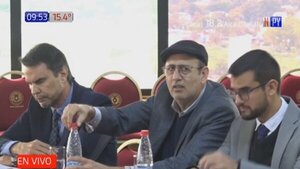 Presunto lavado de dinero: Erico Galeano calladito ante el Congreso | Noticias Paraguay