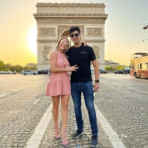 Mavi Amoroso y Chiche Corte, juntitos en París - Gente - ABC Color