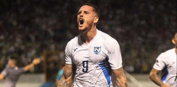 Versus / Sol de América, cerca de reforzarse con un sorpresivo goleador - Paraguaype.com