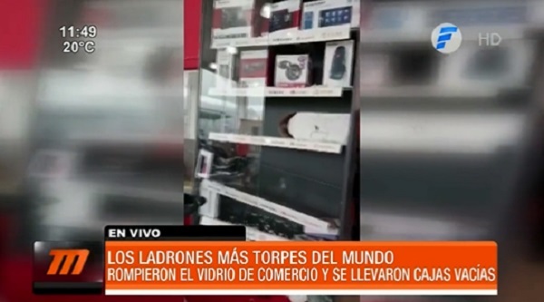 Delincuentes torpes se llevan cajas vacías de celulares de comercio